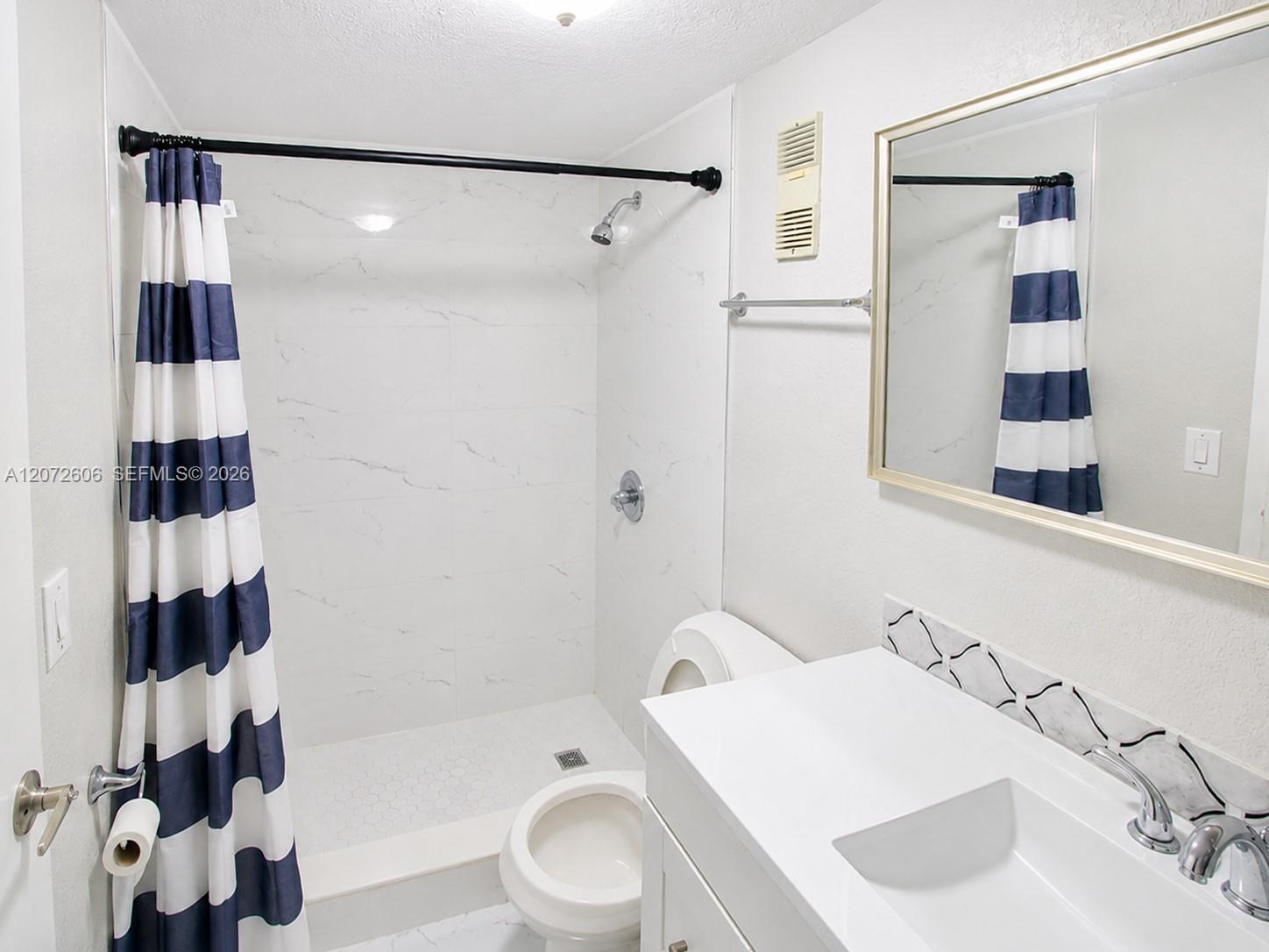 7155 Miami Lakes Drive P4 Property Photo 11