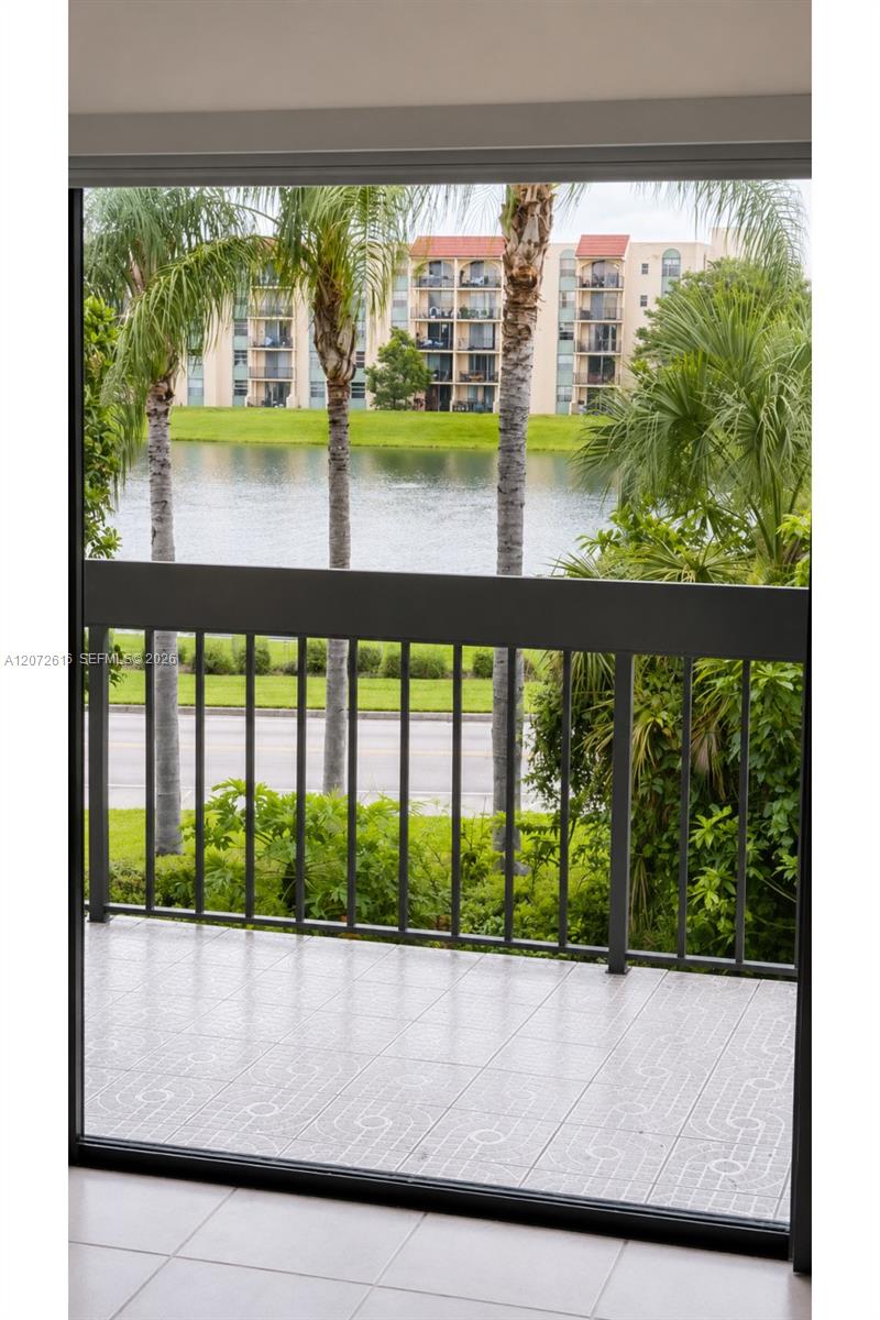A12072616 Property Photo 5