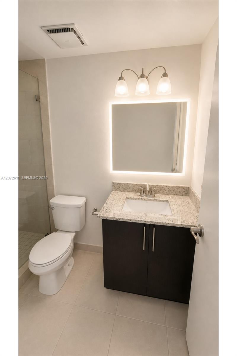 A12072616 Property Photo 15