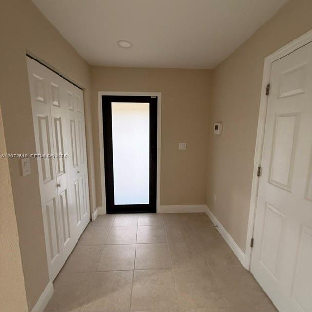 19229 E Lake Drive Property Photo 11