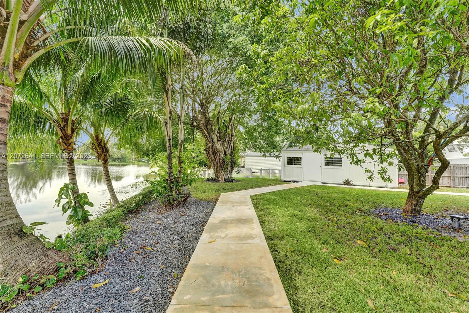 10880 Sw 25th Street Property Photo 88