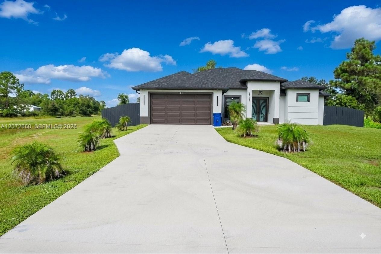 3705 Sunshine Boulevard N Property Photo 1