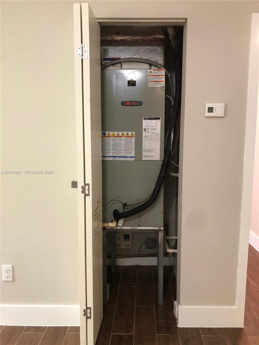 222 Sidonia Avenue 12 Property Photo 8