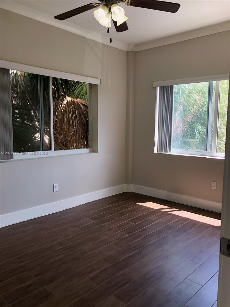 222 Sidonia Avenue 12 Property Photo 9
