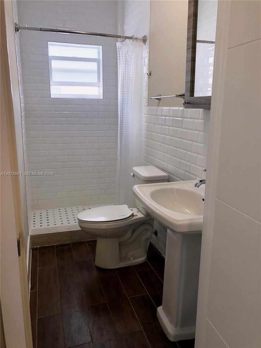 222 Sidonia Avenue 12 Property Photo 13