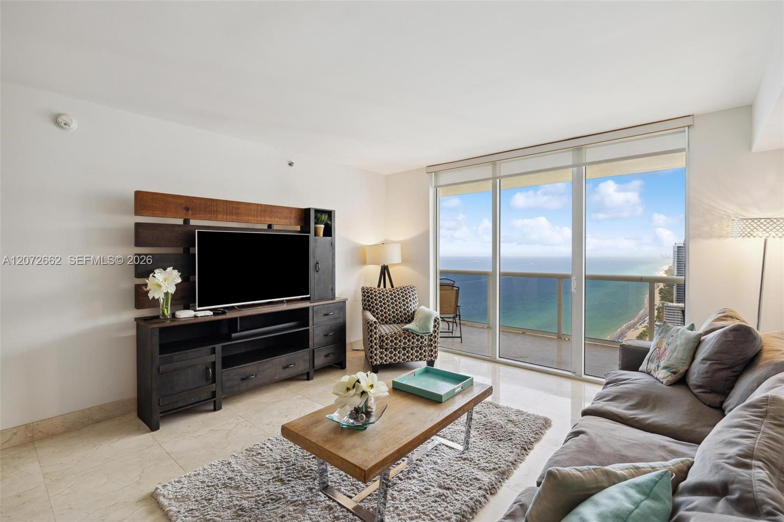 1830 S Ocean Drive 4303 Property Photo 4
