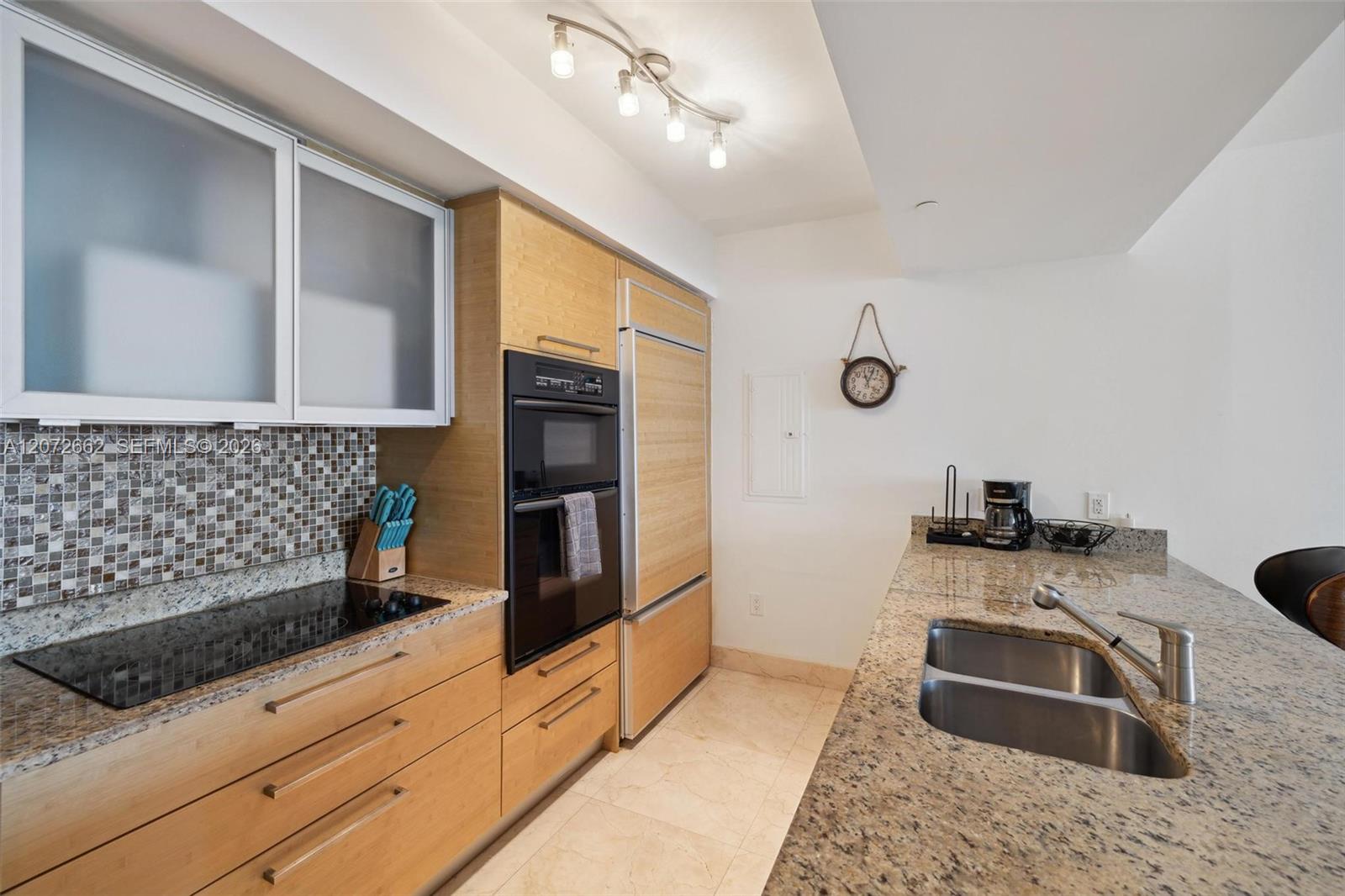 1830 S Ocean Drive 4303 Property Photo 14