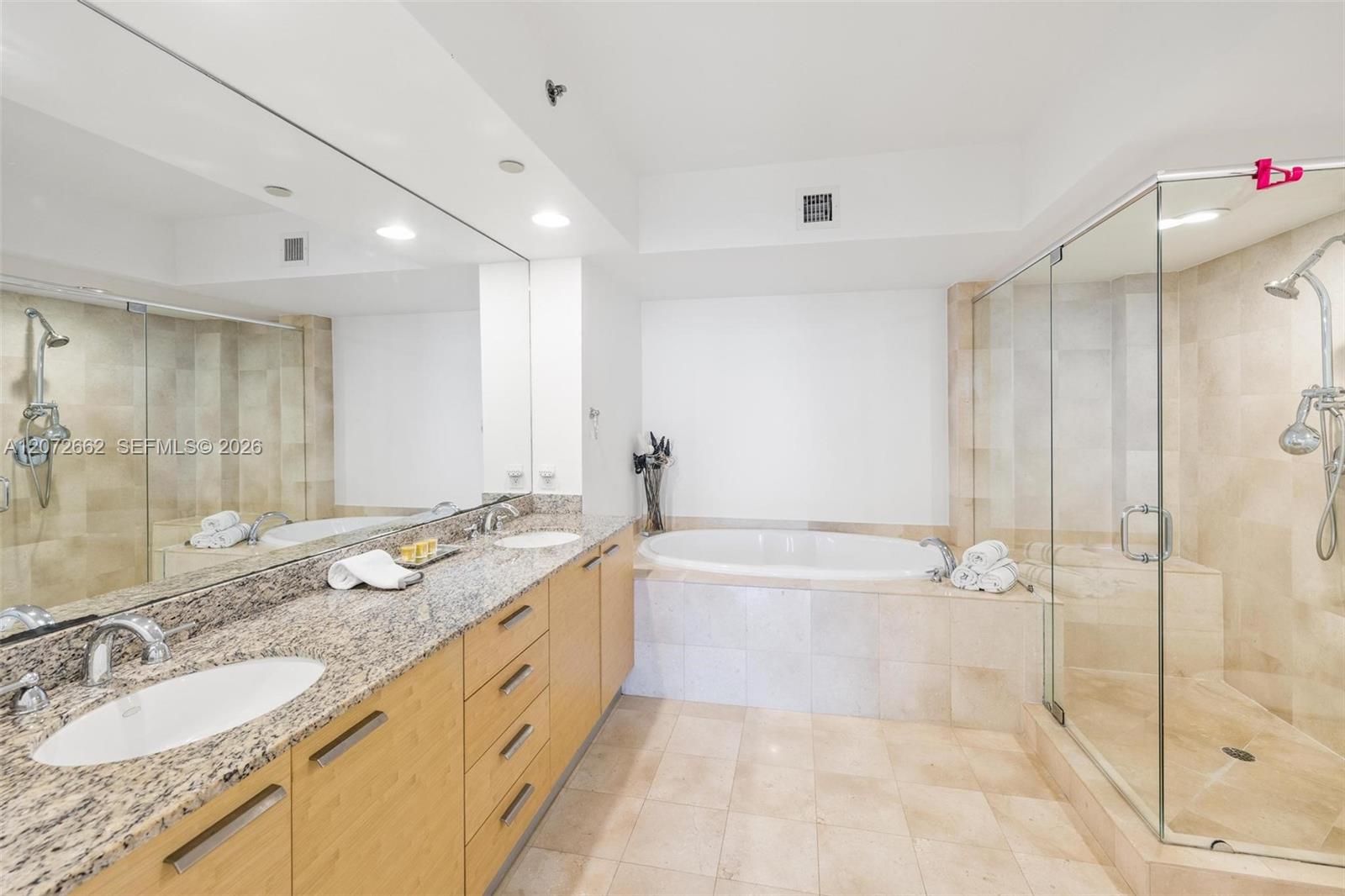 1830 S Ocean Drive 4303 Property Photo 19