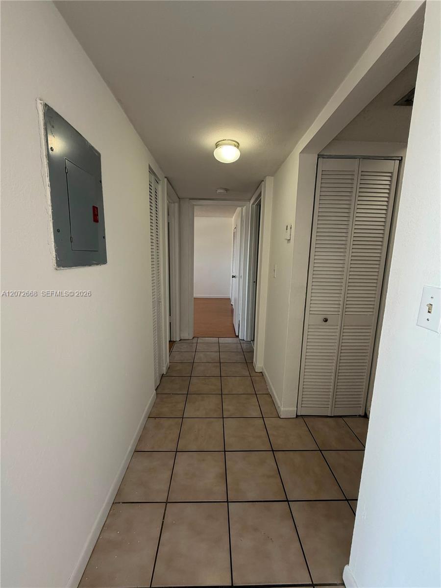 8145 Nw 7th Street 406 Property Photo 3