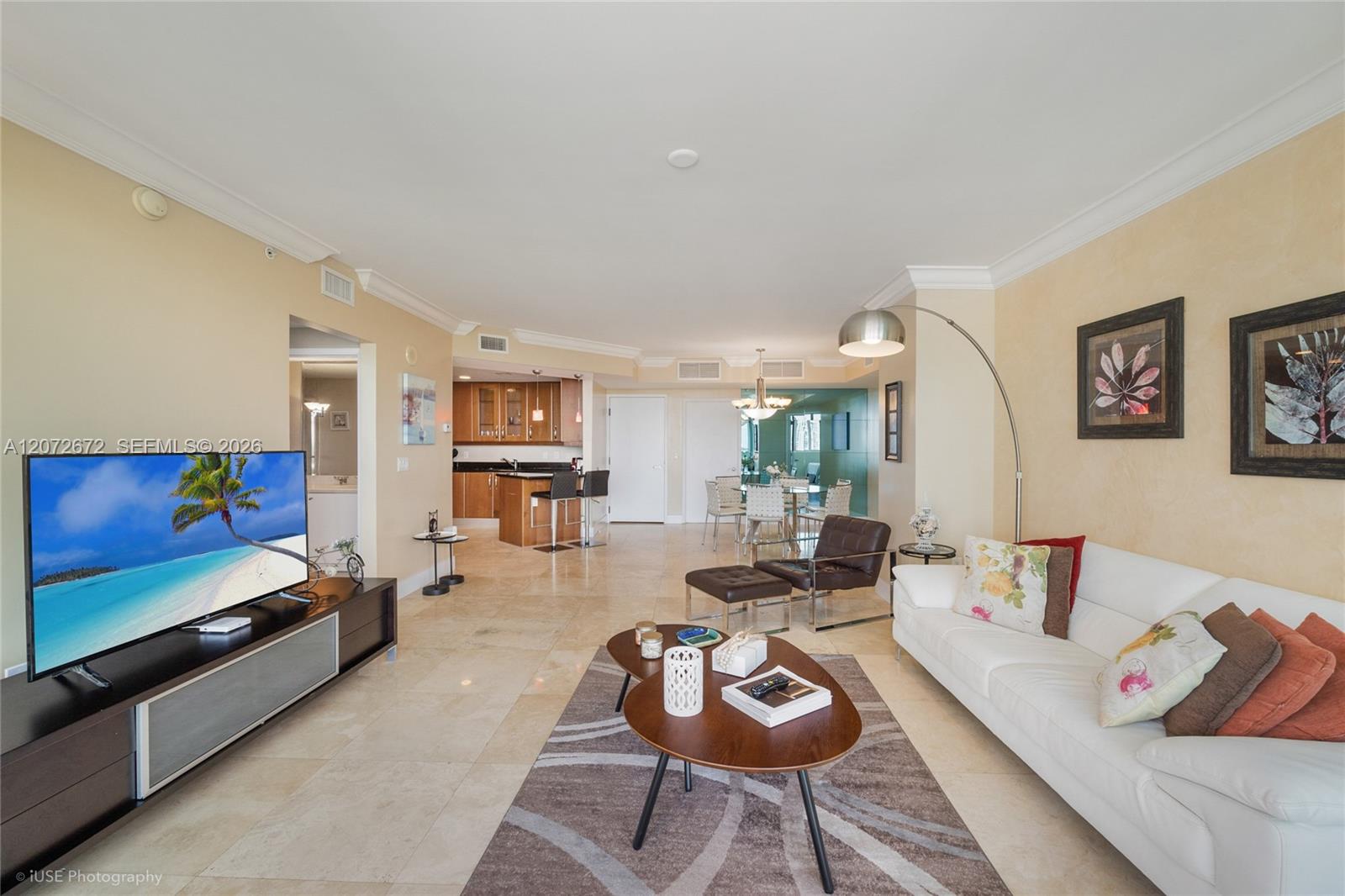 19400 Turnberry Way 922 Property Photo 1