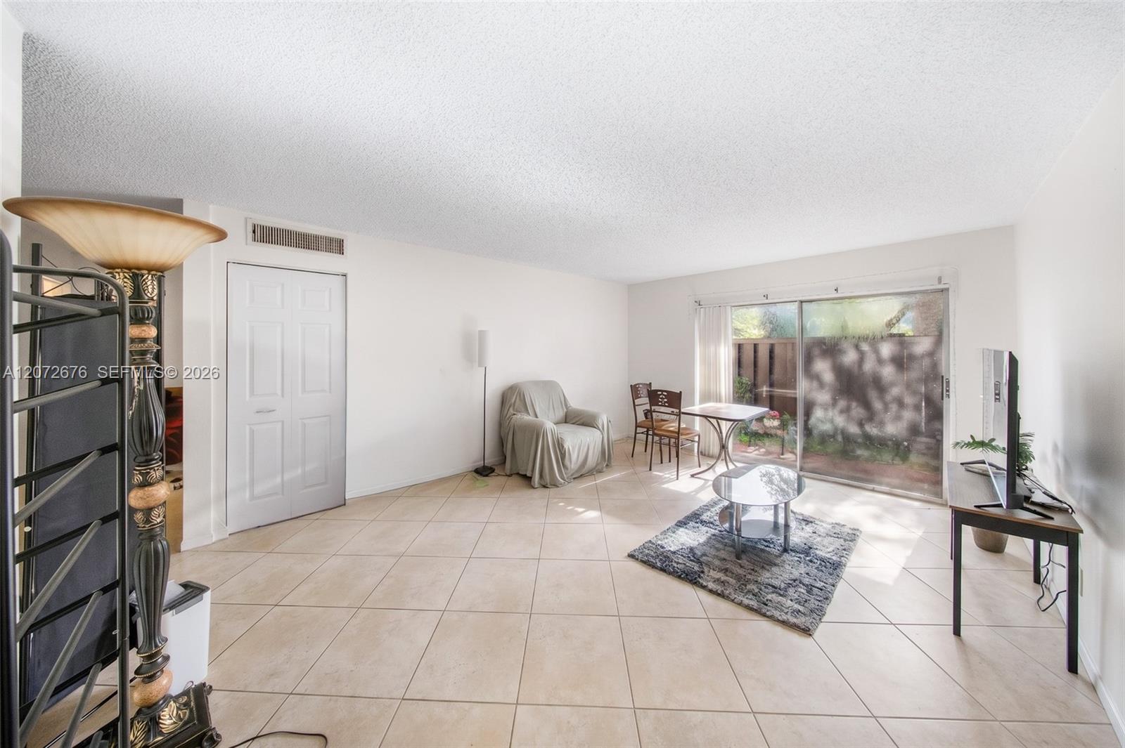 10826 N Kendall Drive T13 Property Photo 3