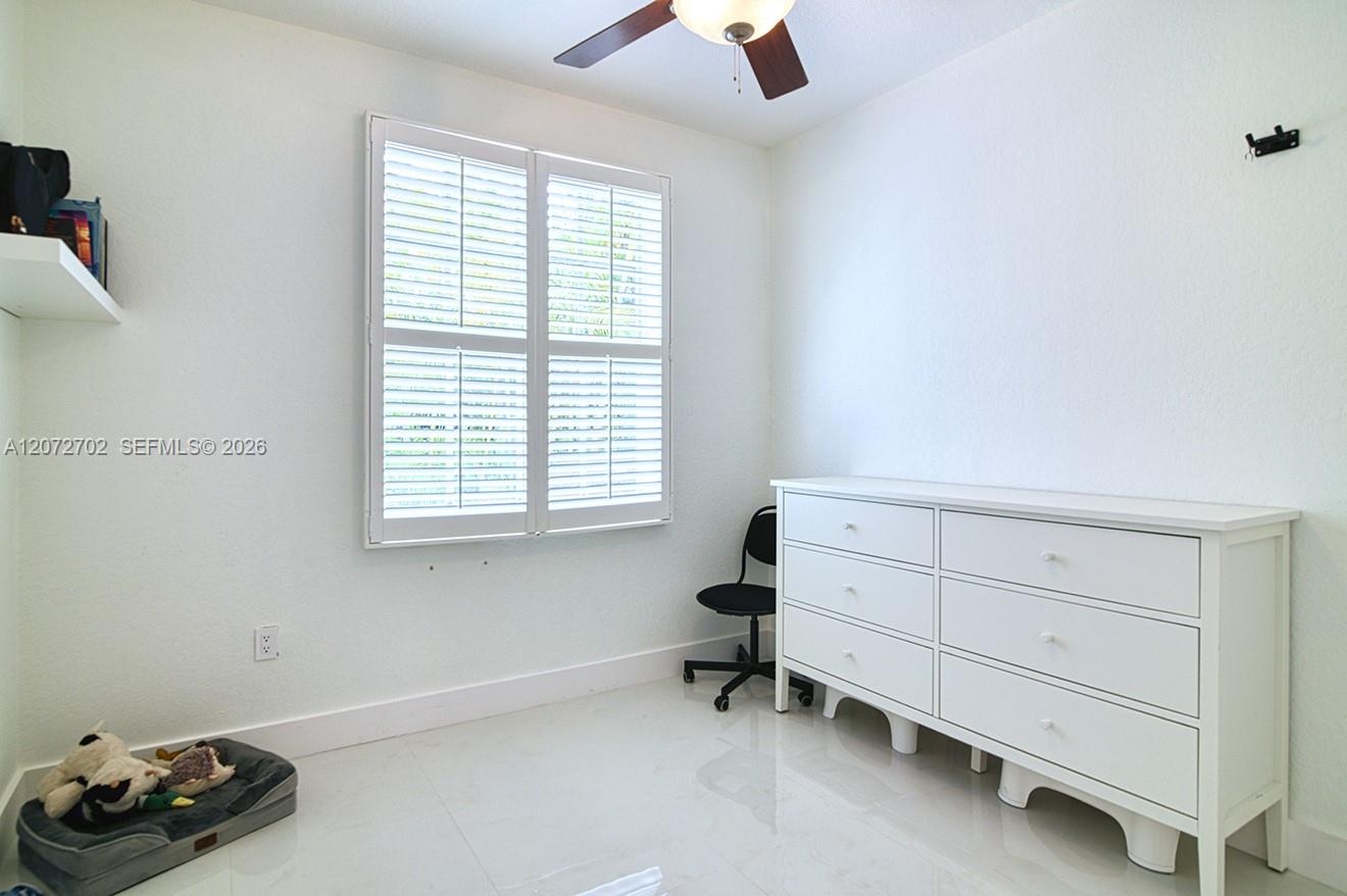 18788 Sw 28th Street Property Photo 18