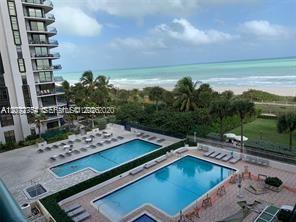 8855 Collins Avenue 5b Property Photo 3