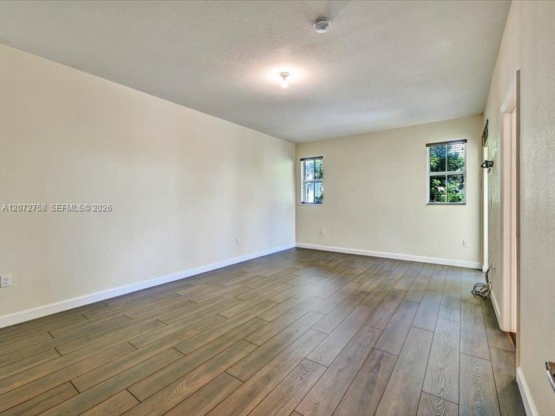 7490 Nw 115th Court Property Photo 12
