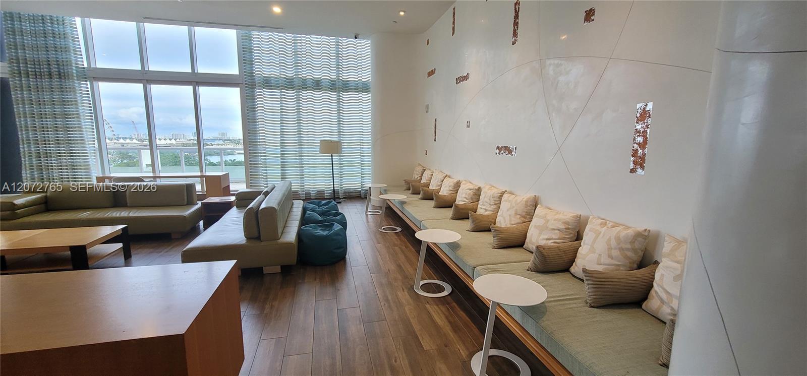 50 Biscayne Boulevard 5202 Property Photo 27