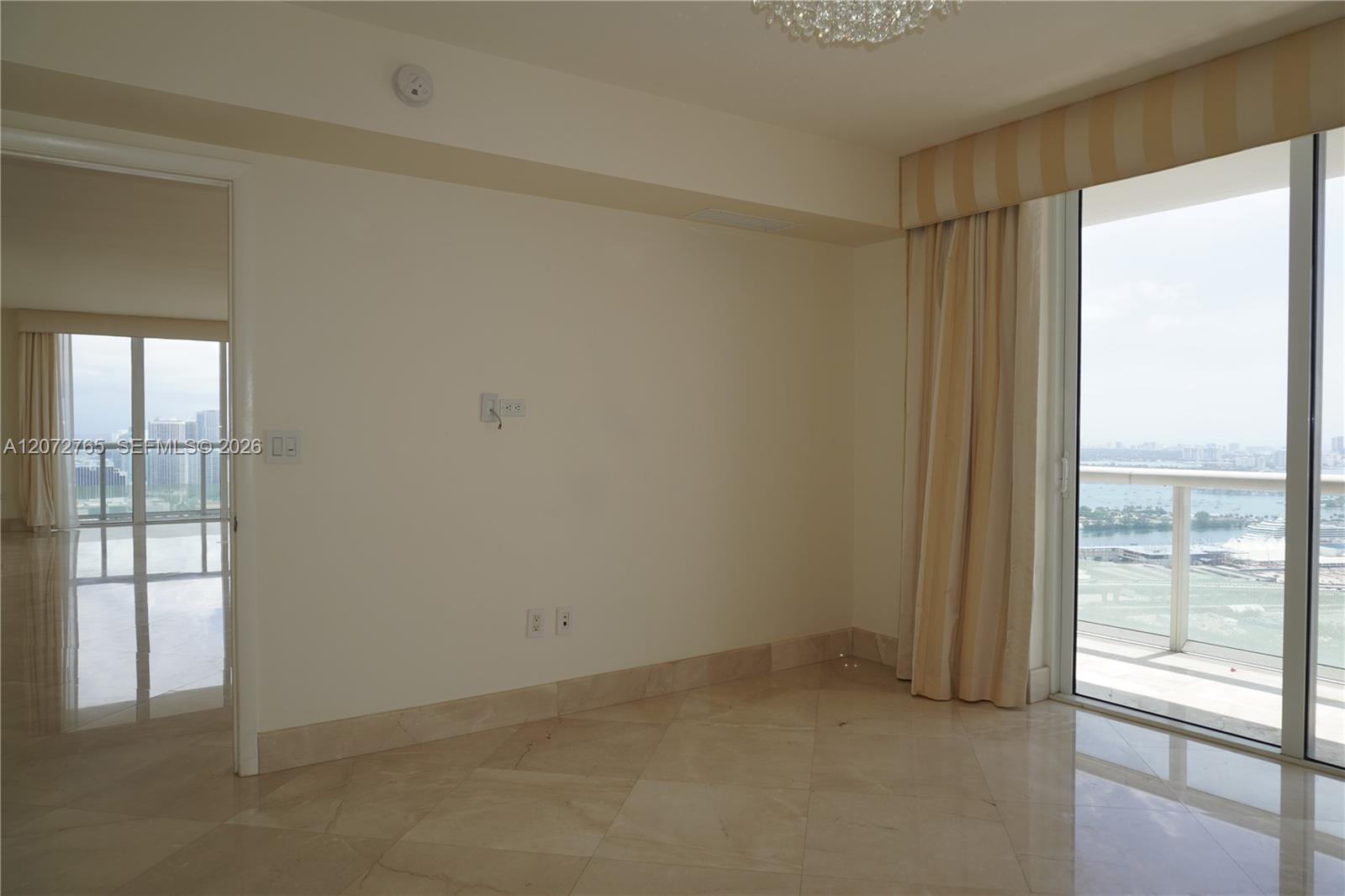 50 Biscayne Boulevard 5202 Property Photo 81