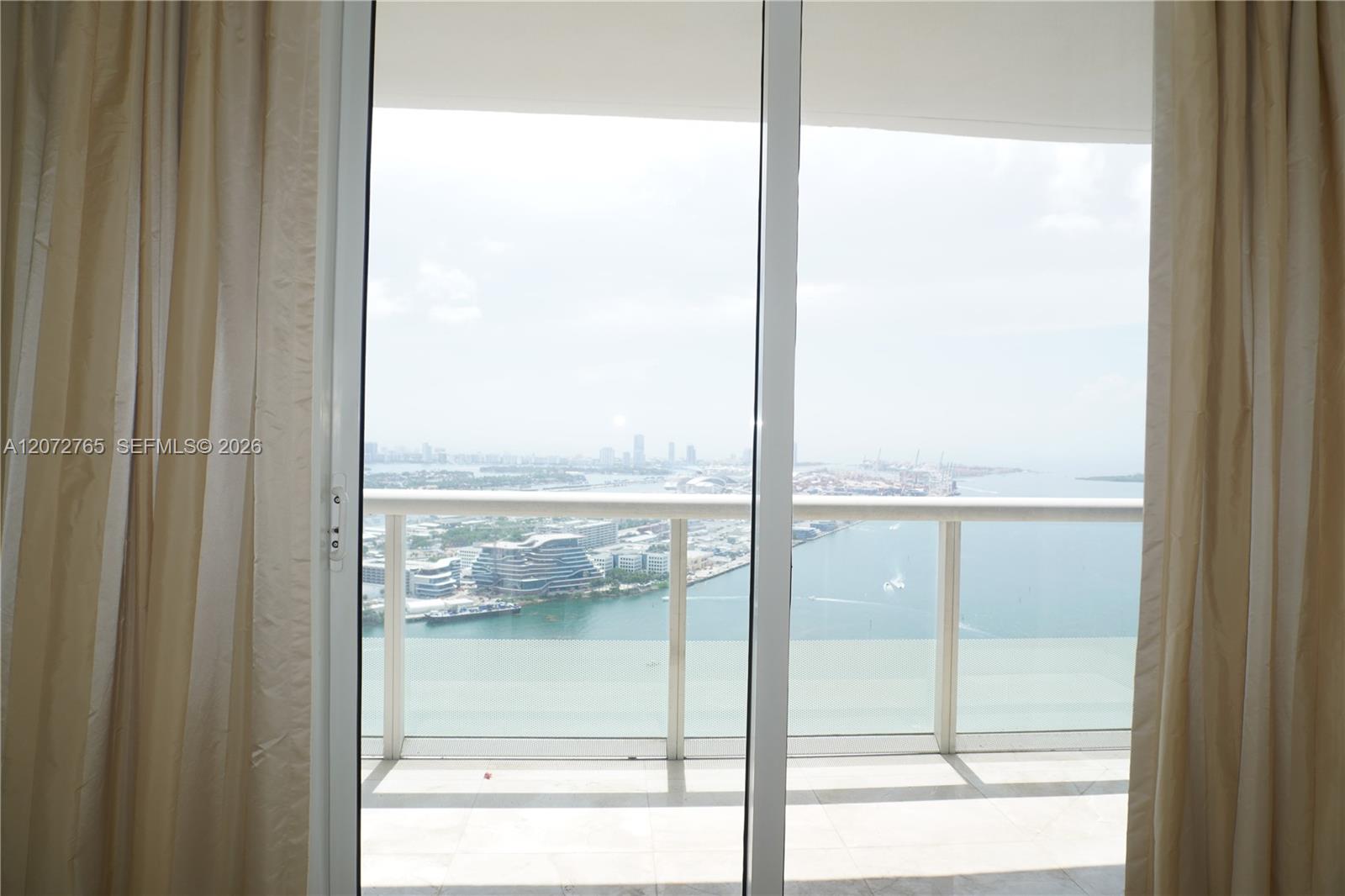 50 Biscayne Boulevard 5202 Property Photo 83