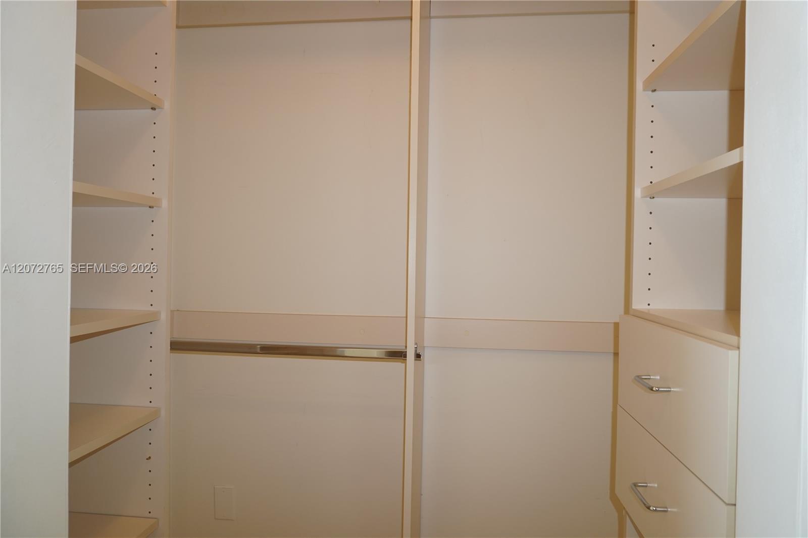 50 Biscayne Boulevard 5202 Property Photo 84