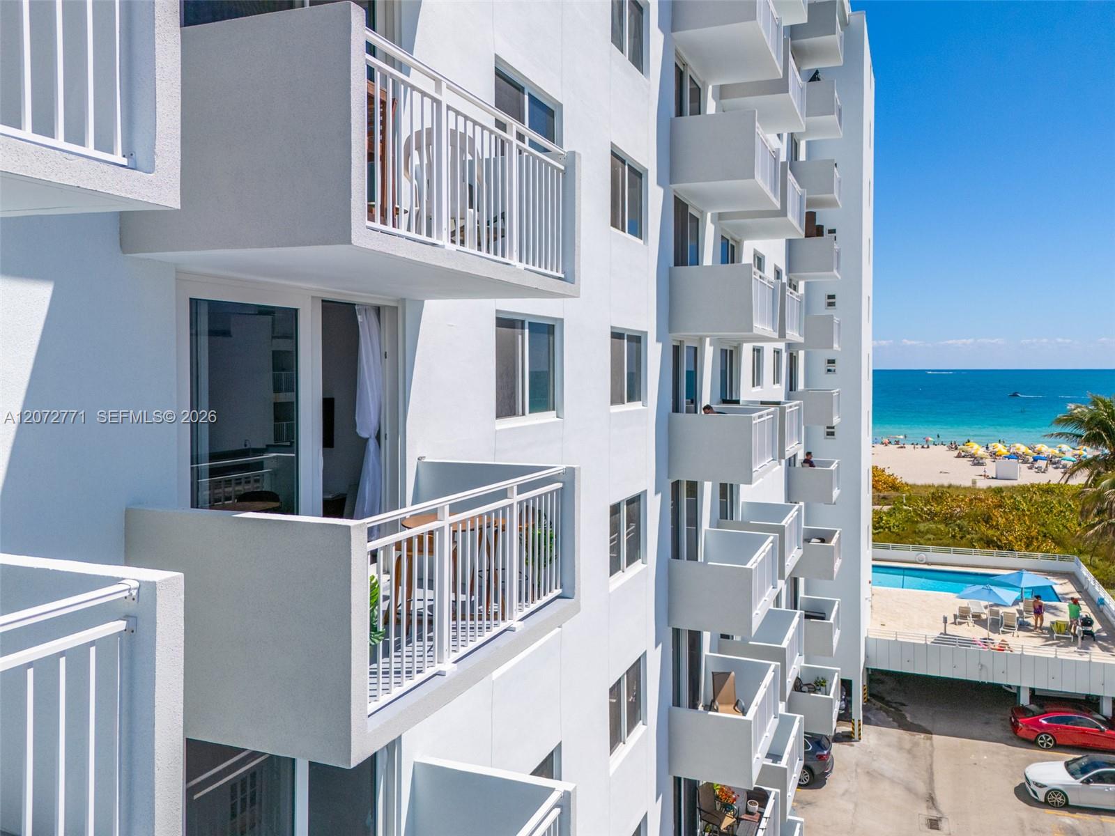345 Ocean Drive 610 Property Photo 2