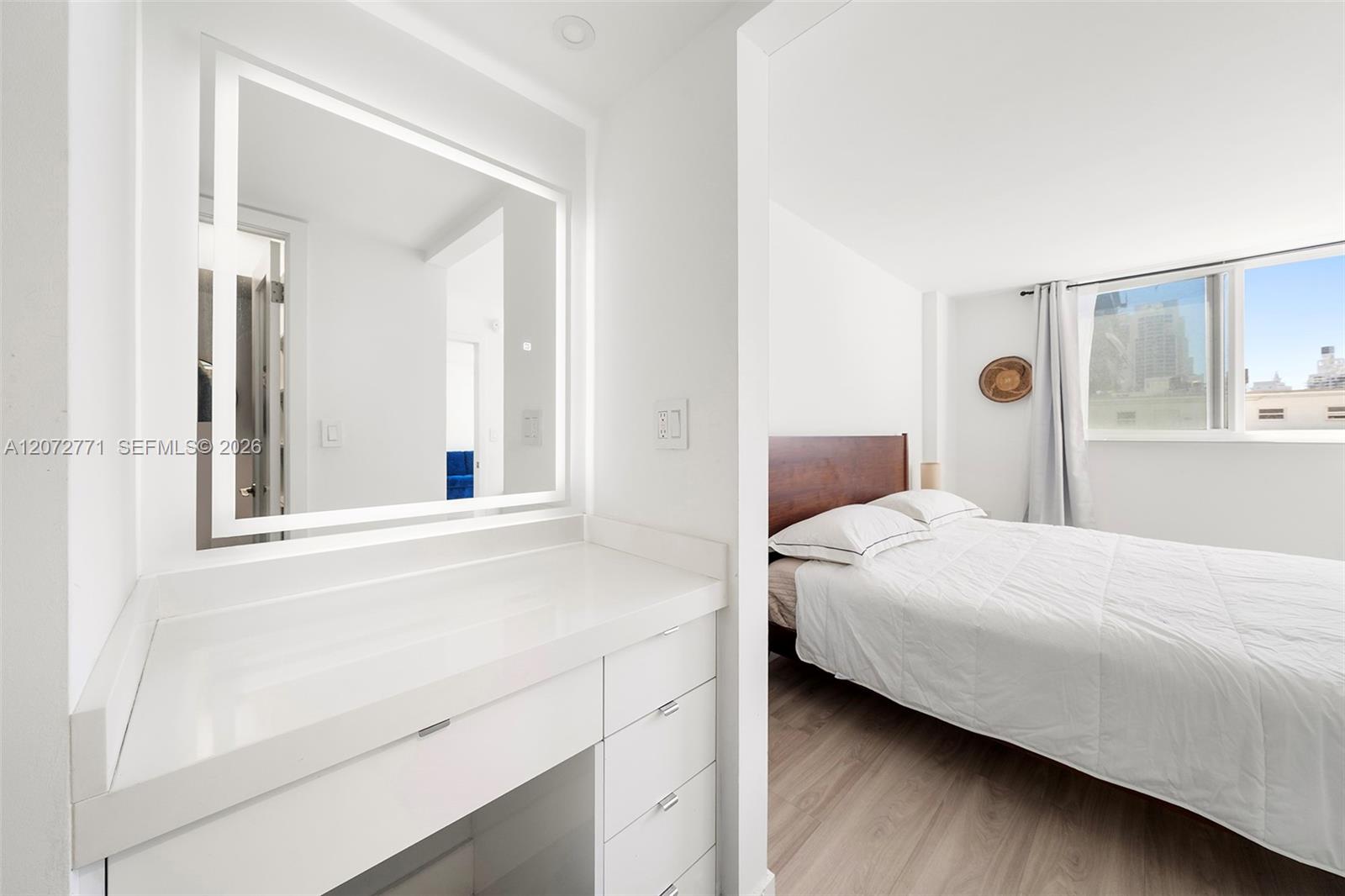 345 Ocean Drive 610 Property Photo 12