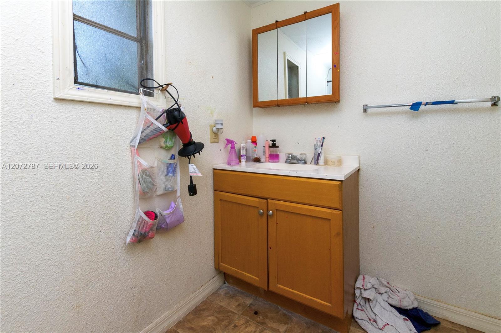 22387 Panorama Street Property Photo 11