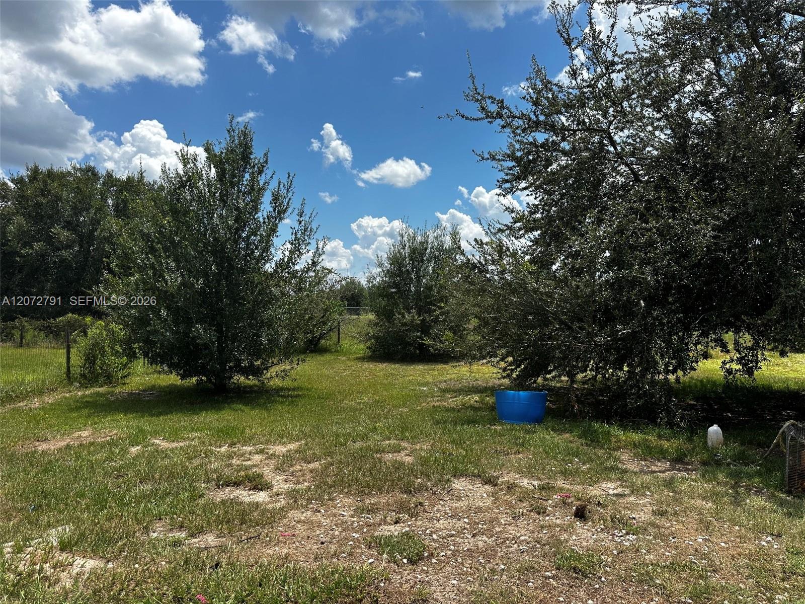 635 N Fronda Property Photo 24