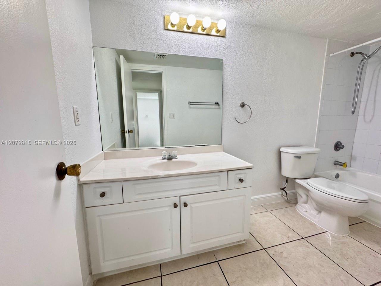4800 Nw 79th Avenue 203 Property Photo 11