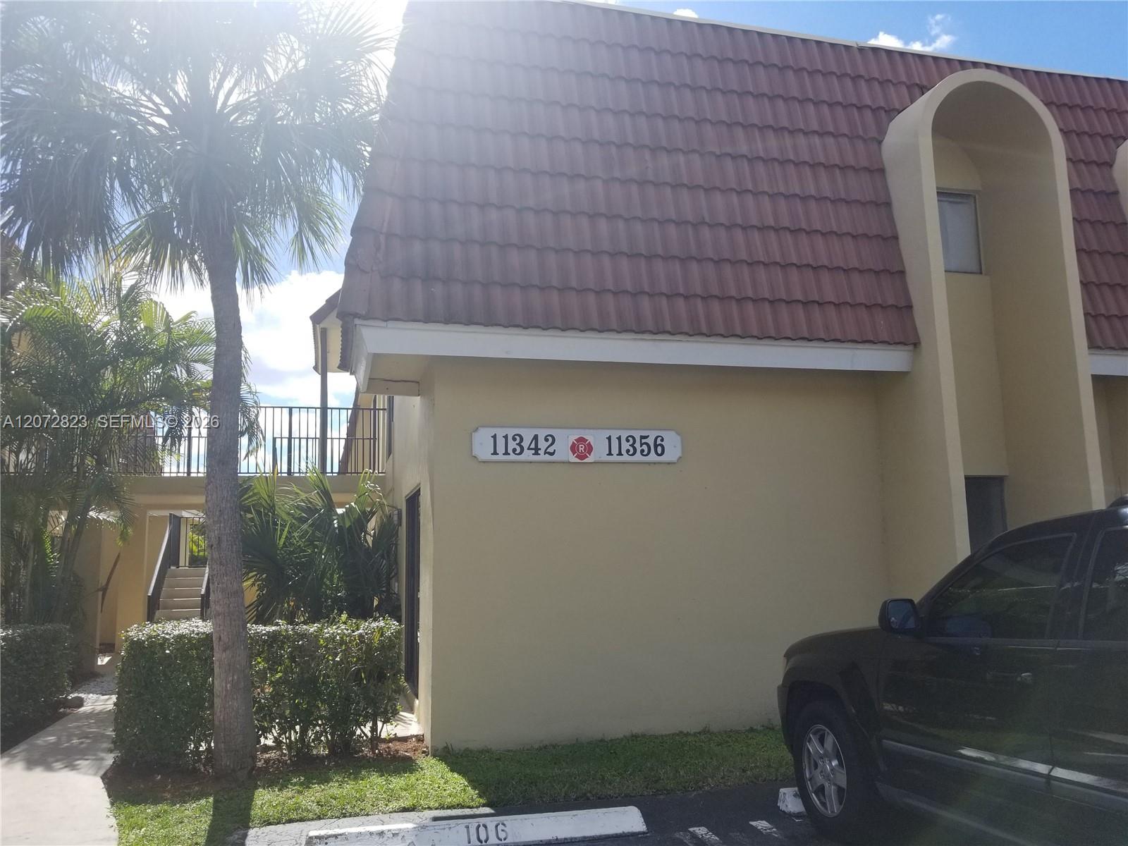 11334 Royal Palm Boulevard 11334 Property Photo 17