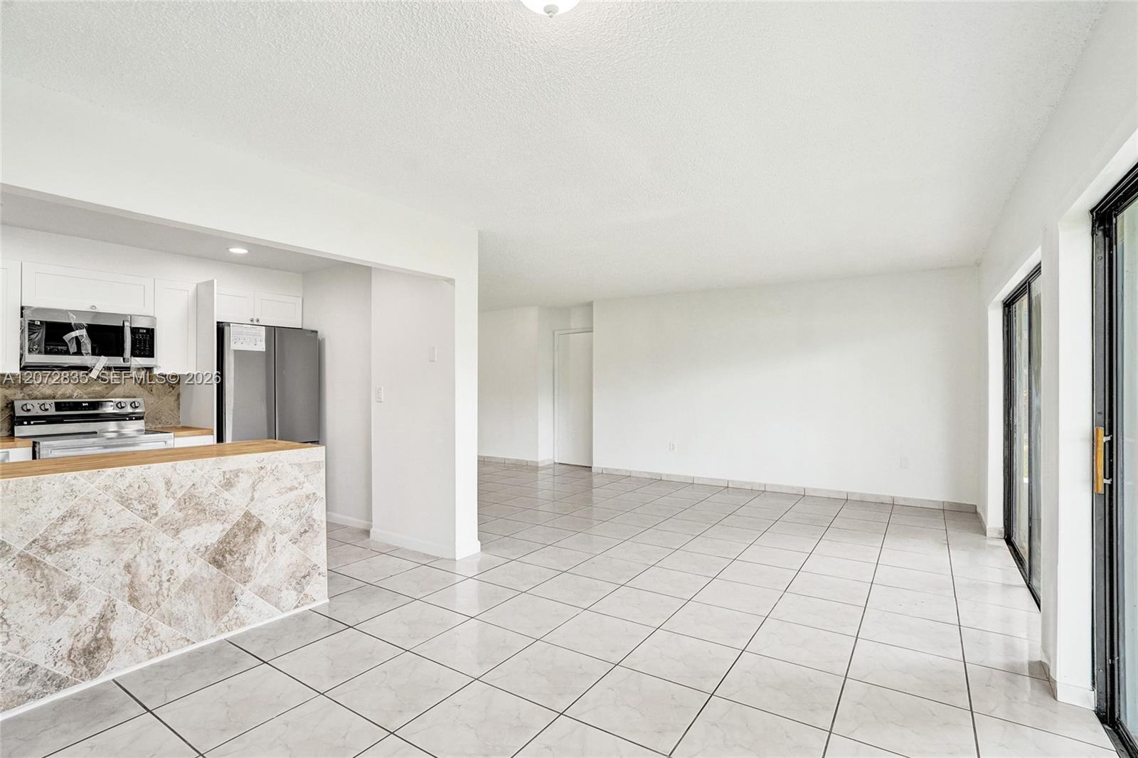 5700 SW 127th Avenue 1118 Property Photo 1