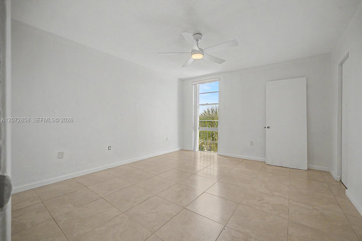6900 N Kendall Drive A409 Property Photo 9