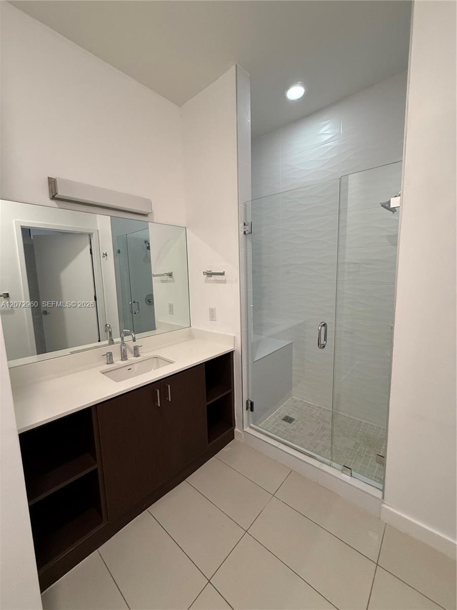 7661 Nw 107th Avenue 813 Property Photo 8