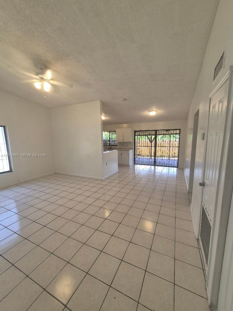 A12072961 Property Photo 3