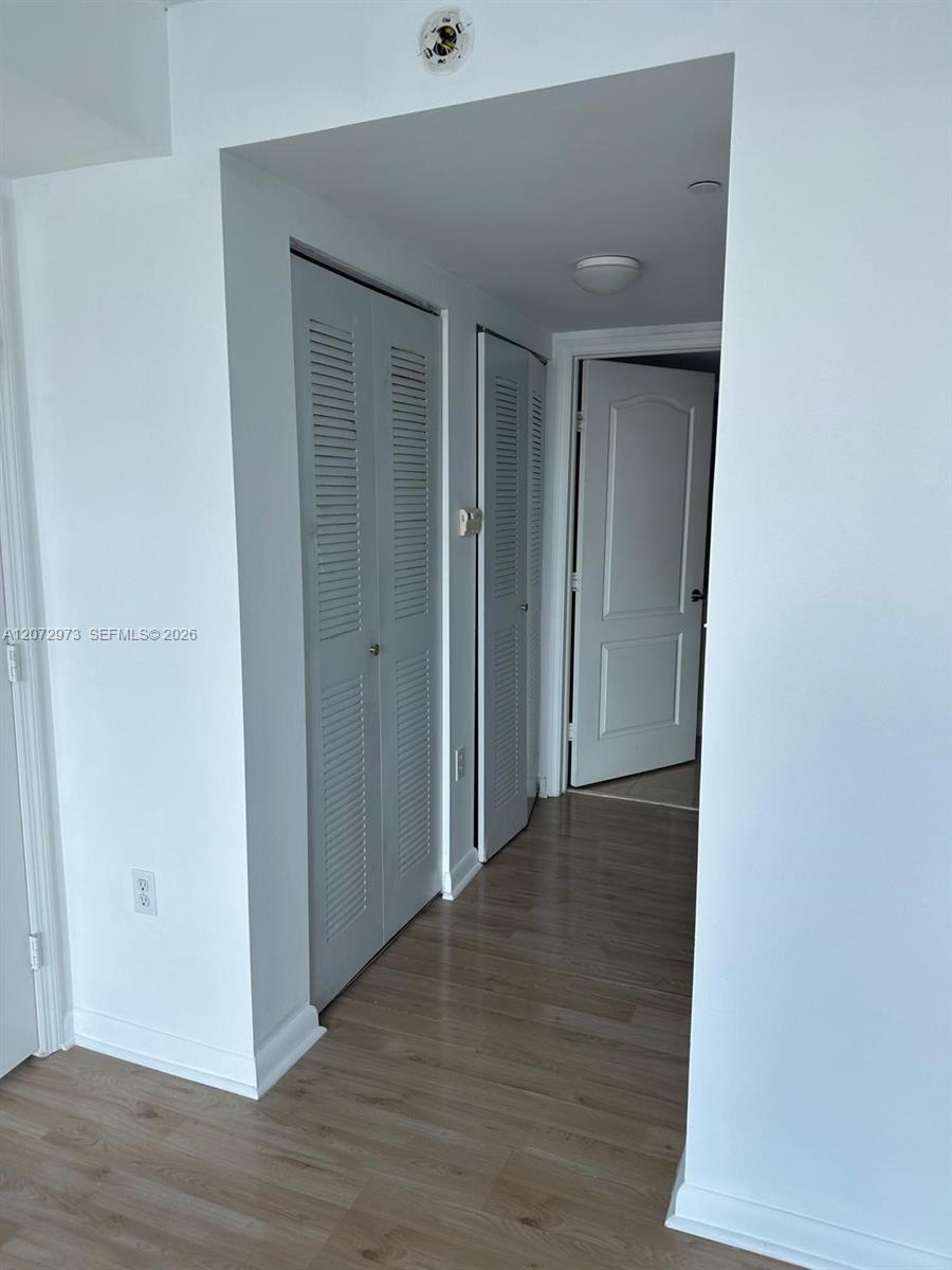2101 Brickell Avenue 1902 Property Photo 5
