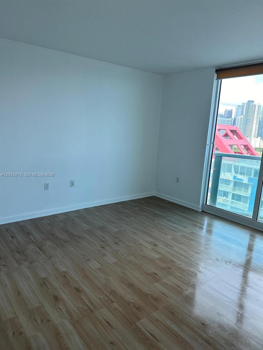2101 Brickell Avenue 1902 Property Photo 10