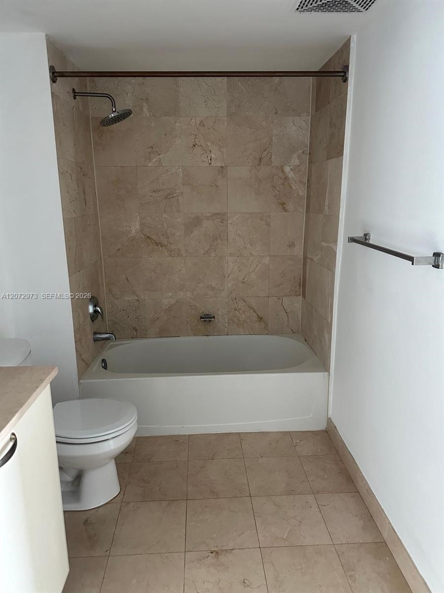 2101 Brickell Avenue 1902 Property Photo 14