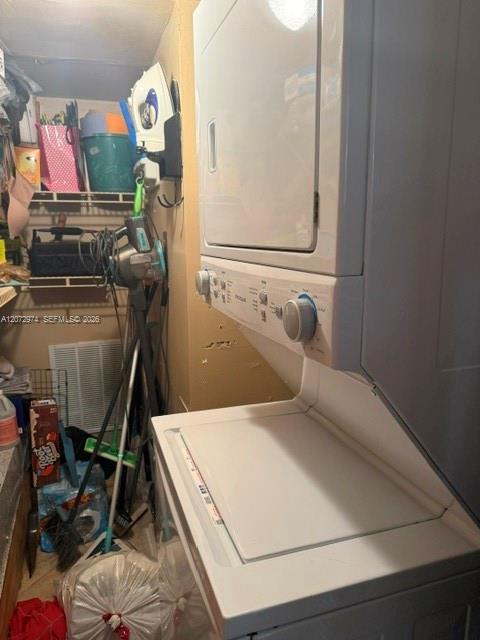A12072974 Property Photo 14