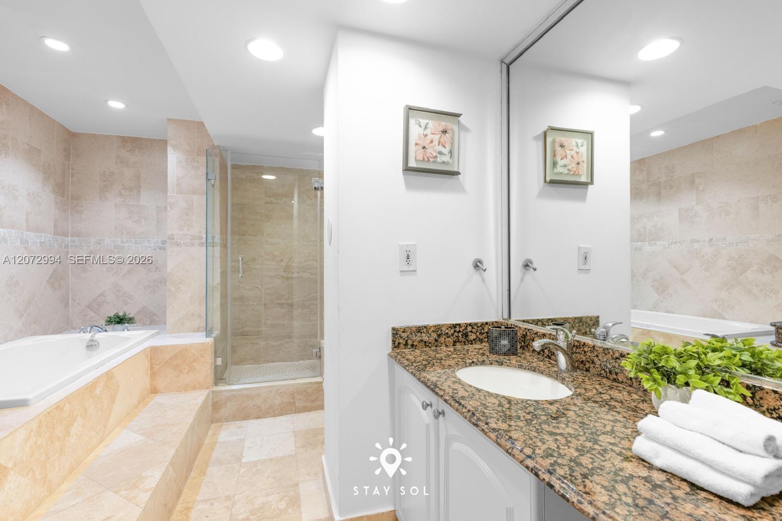 4001 S Ocean Drive 14n Property Photo 17