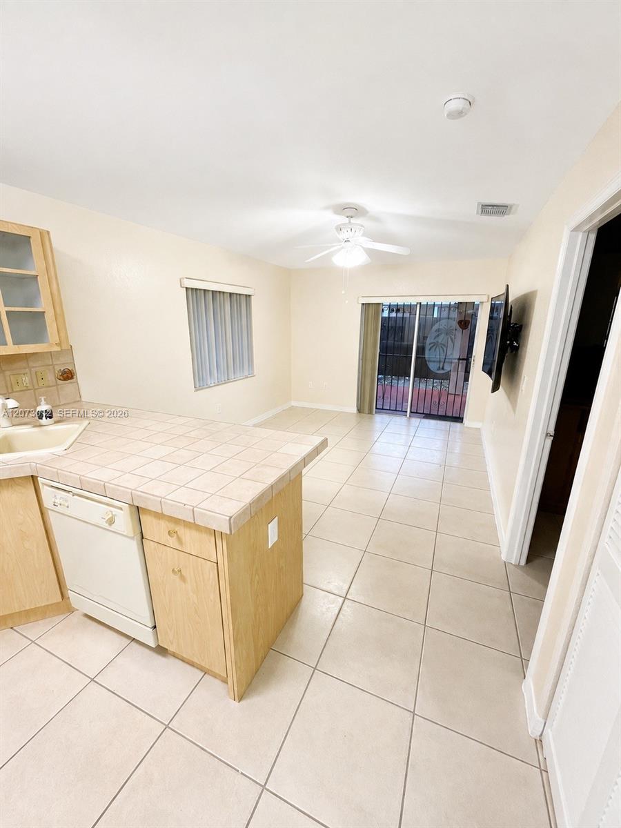 9999 Nw 126th Terrace House Property Photo 4