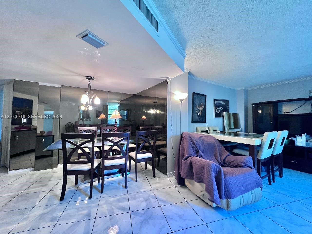 A12073016 Property Photo 4