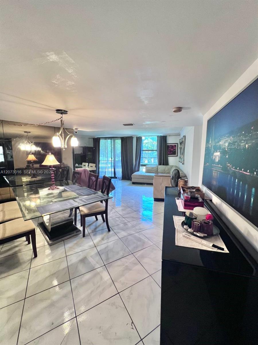 A12073016 Property Photo 27