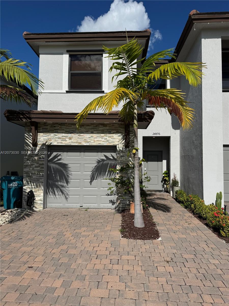 24896 Sw 107th Avenue Property Photo 1