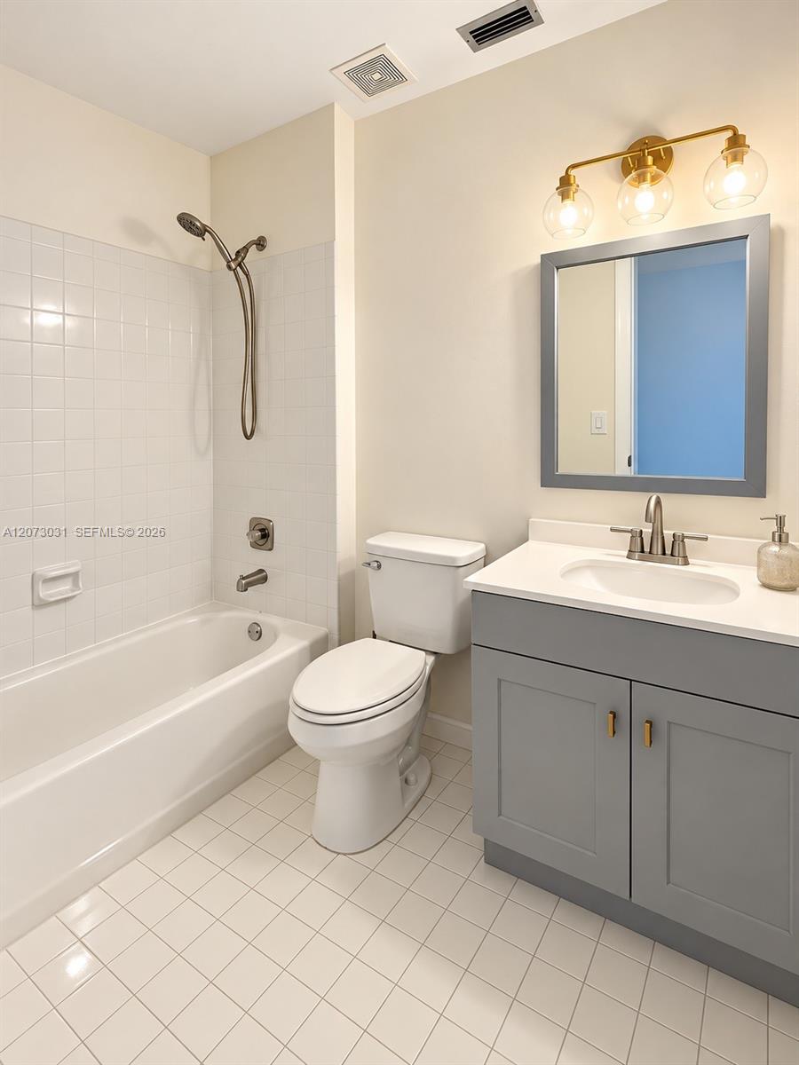4555 Arthur Street Property Photo 7