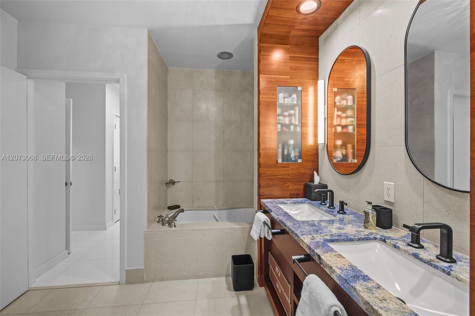 6799 Collins Avenue 407 Property Photo 24