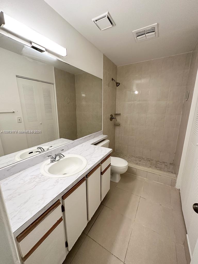 18316 Nw 68th Avenue I Property Photo 10