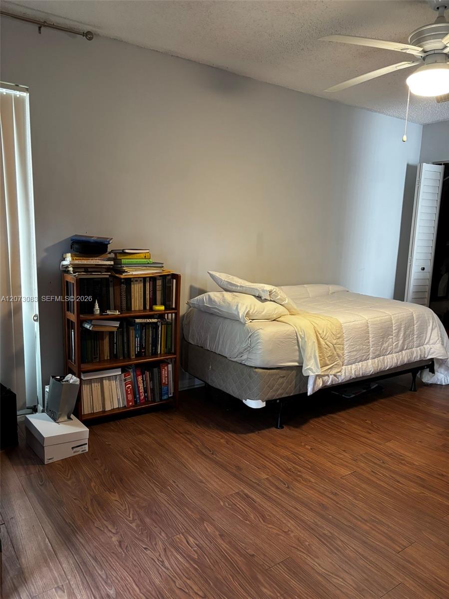 A12073083 Property Photo 4