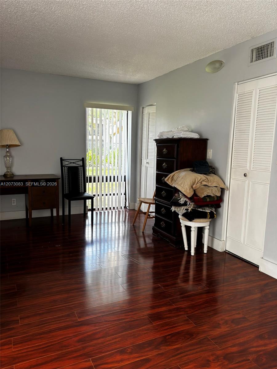 A12073083 Property Photo 7