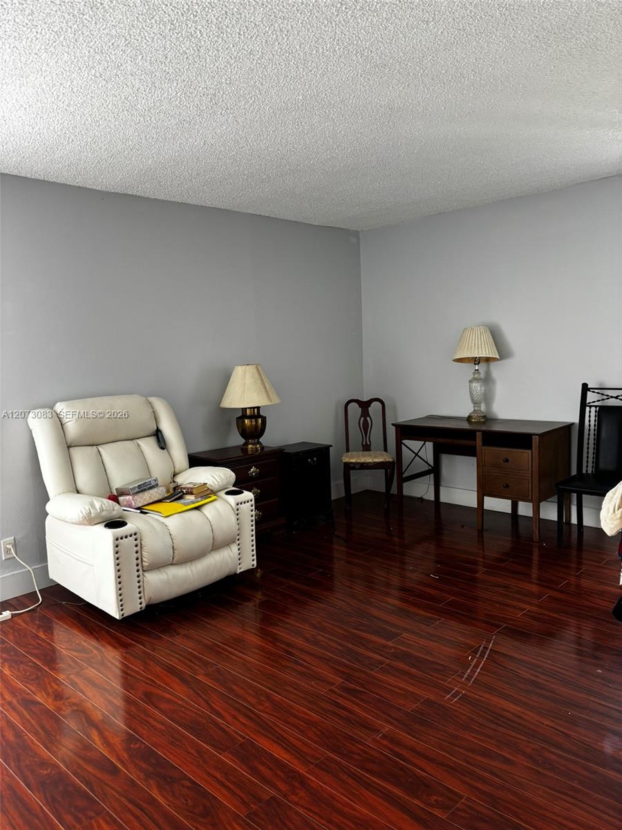 A12073083 Property Photo 10