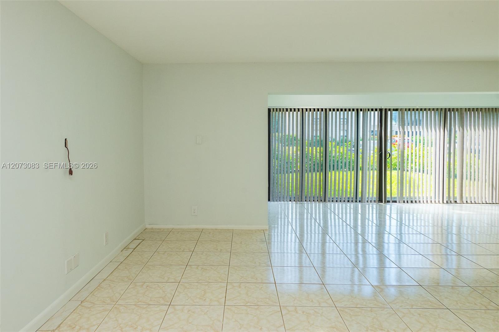 A12073083 Property Photo 14