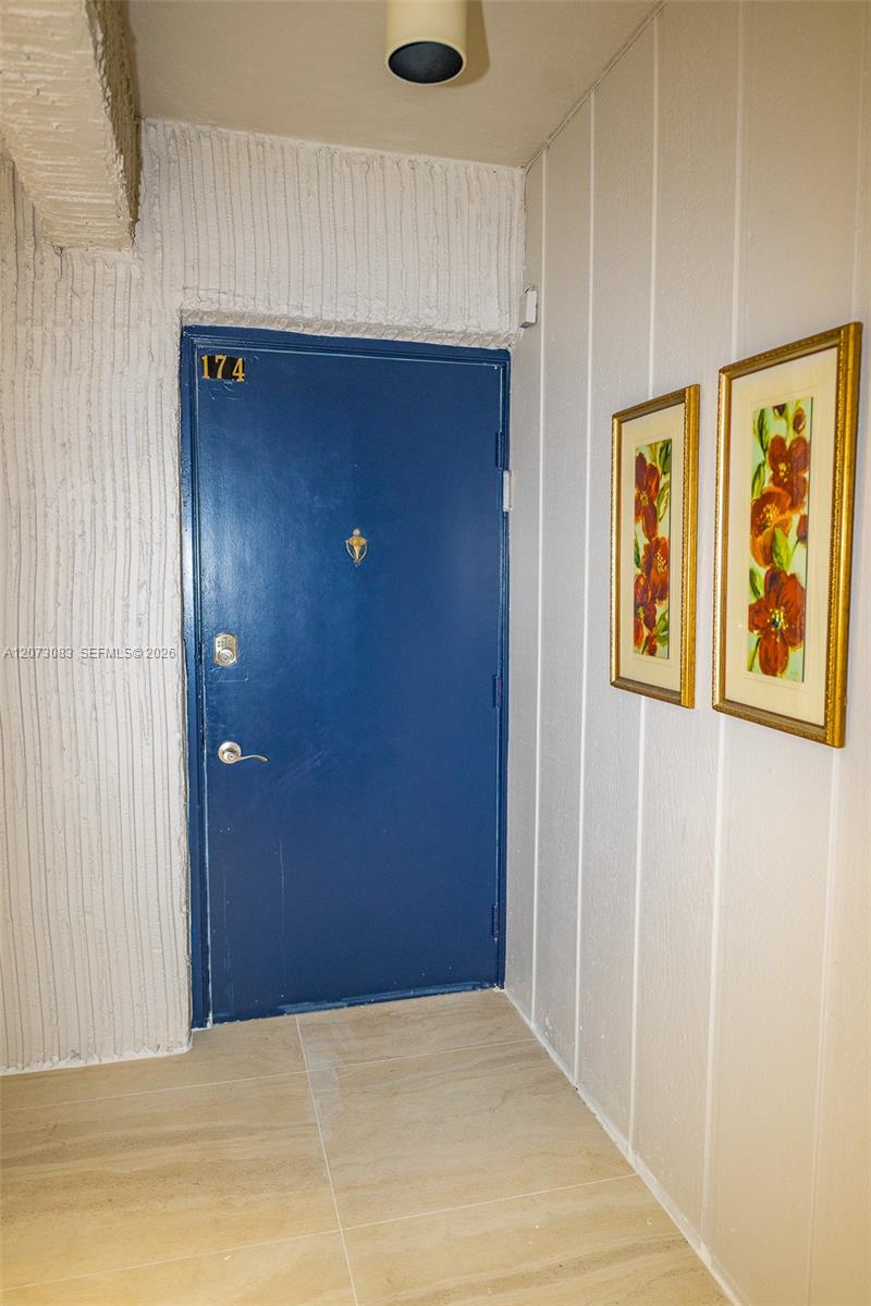 A12073083 Property Photo 35