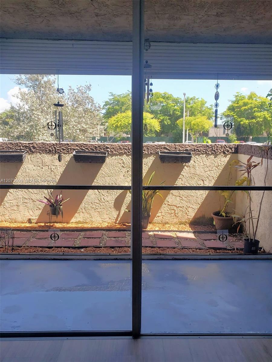A12073099 Property Photo 15